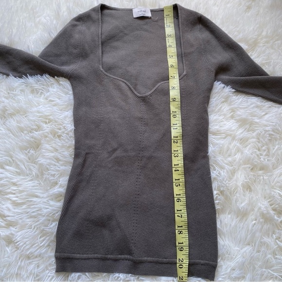 Aritzia Wilfred Tuscany Sweater - Picture 8 of 9